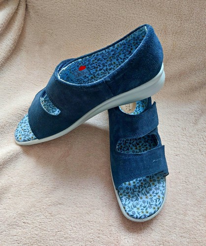 Hotter size dark blue - hotter,