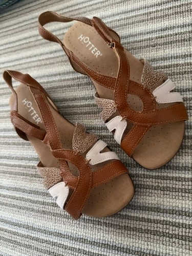 Ladies hotter tan sandles - ladies, size