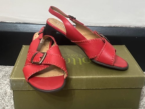 Hotter red leather low heel - red,